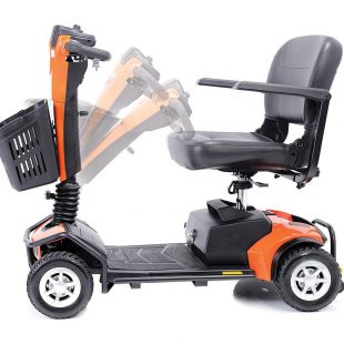 Страничен изглед на Moretti Mobility 210 с регулируем наклон на кормилото