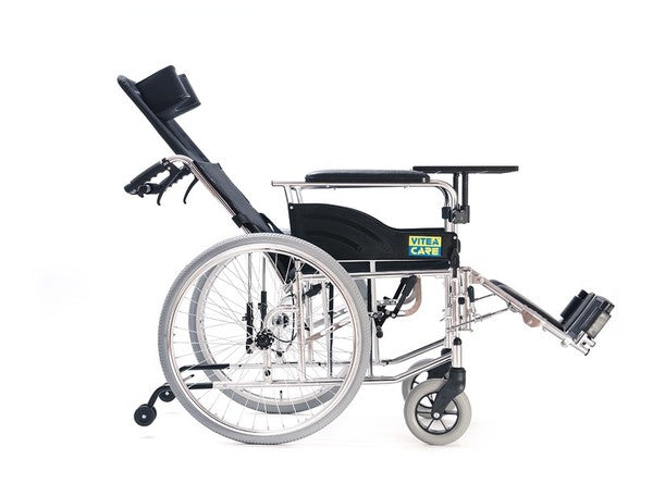 Черна рингова инвалидна количка Vitea Care Recliner VCWK703 с падаща облегалка
-падащ гръб