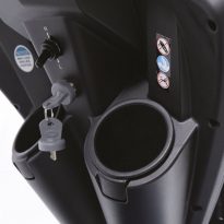 Контактен ключ и поставка за чаша на Moretti Mobility 240
